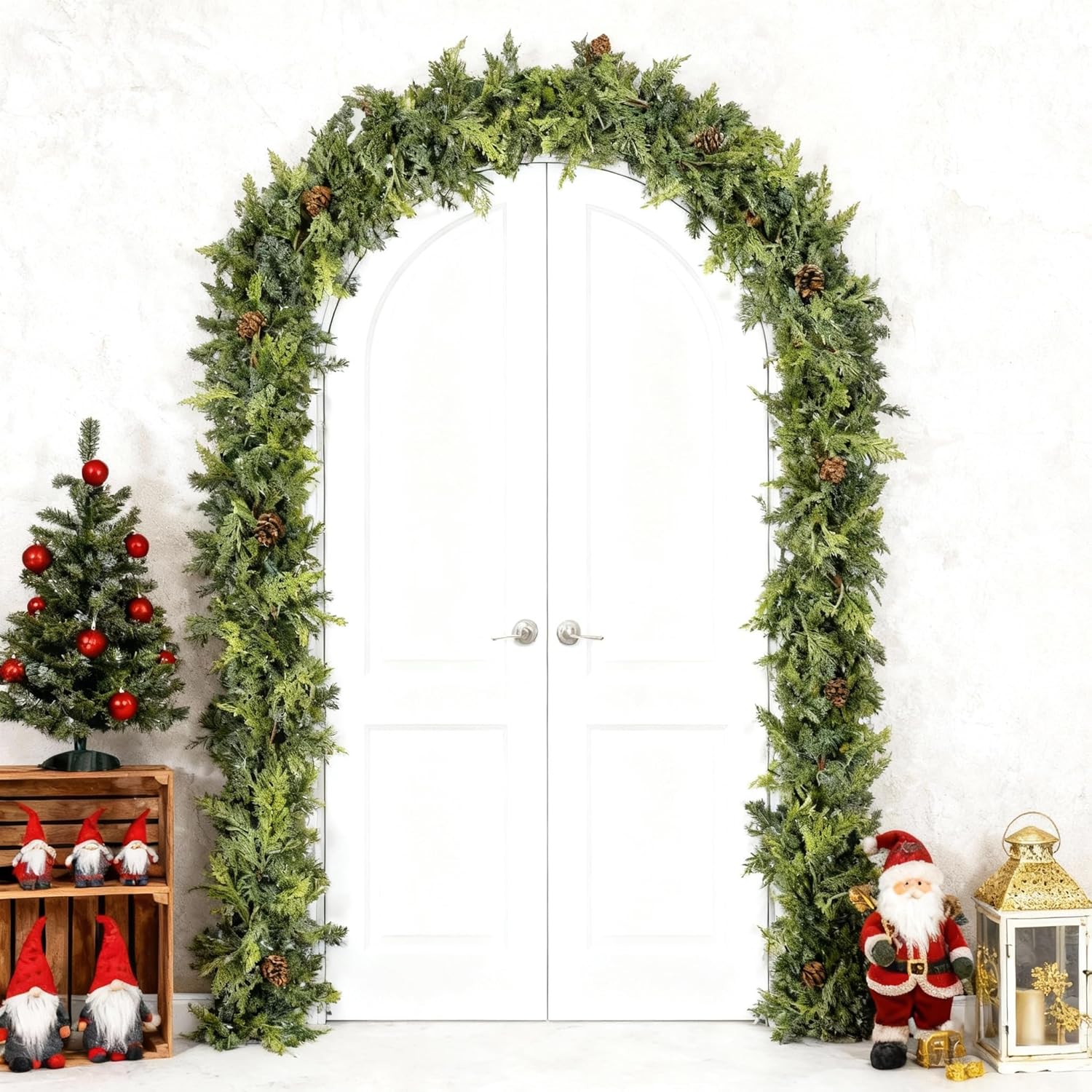 FT Cedar Luxury Garland